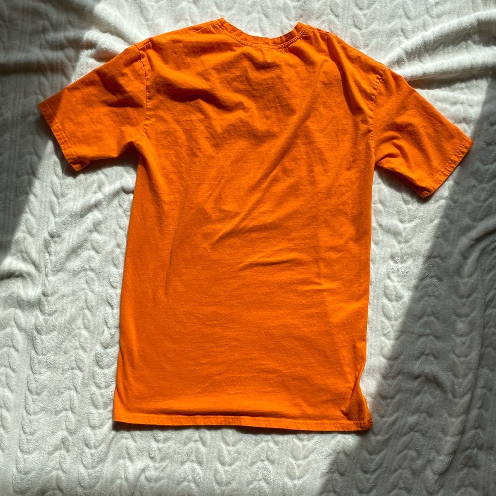 S Lovers market orange tee - Picture 2 of 4